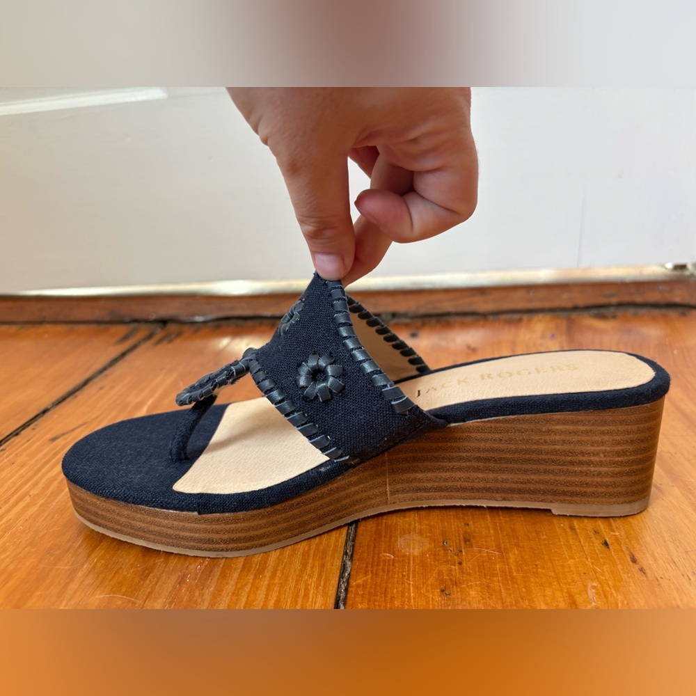 NWOT Jack Rogers Platform Wedge Flip Flop Sandals in Denim, US Women’s Size 8.5 - Picture 5 of 10